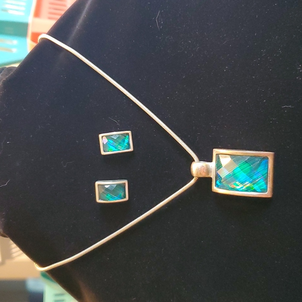 Vintage Kenneth Cole Silverstone Aqua Prism Necklace and earrings